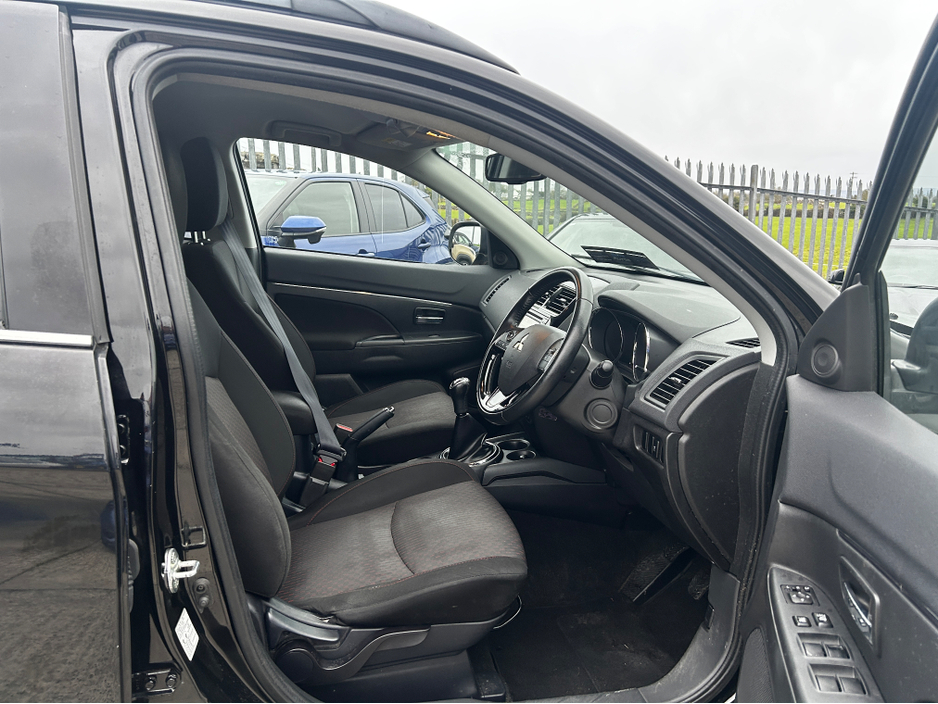 2017 Mitsubishi ASX 1.6 3 115BHP 5DR €12,995