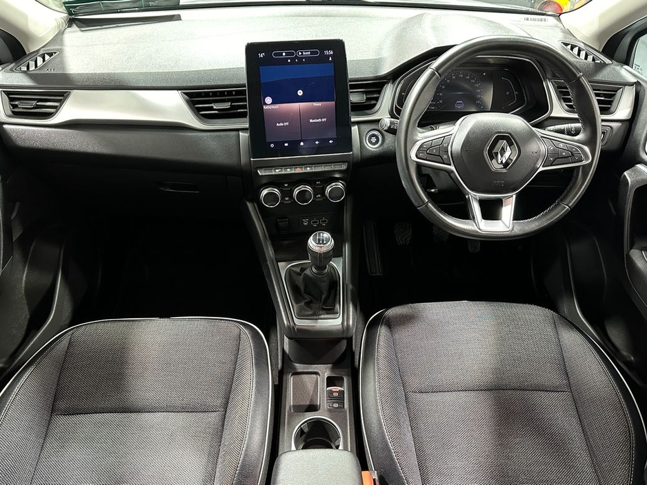 2020 Renault Captur - image 9