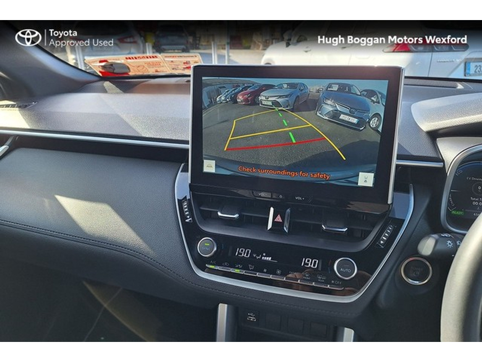 2023 Toyota Corolla Cross - image 11