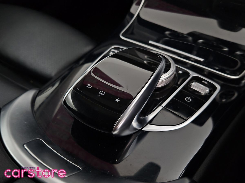 2016 Mercedes-Benz C Class - image 19