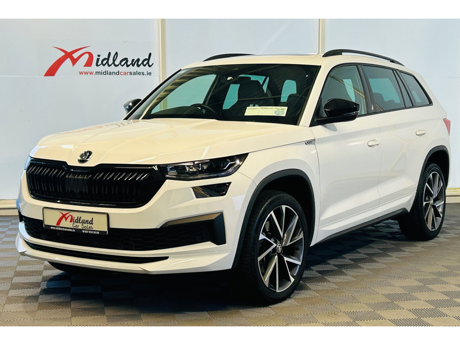 2024 Skoda Kodiaq *PAN ROOF*7S SPORTLINE 2.0 TDI 150HP D €52,800