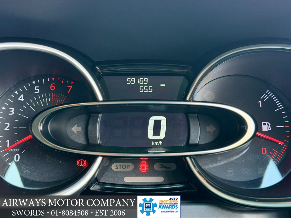 2017 Renault Clio - image 28