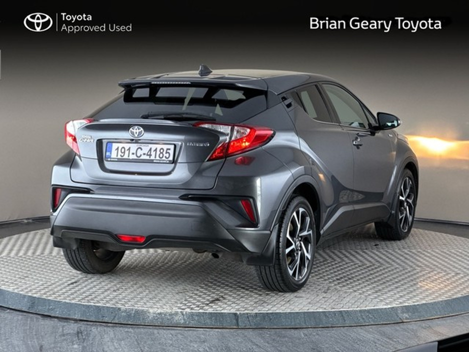 2019 Toyota C-HR - image 2