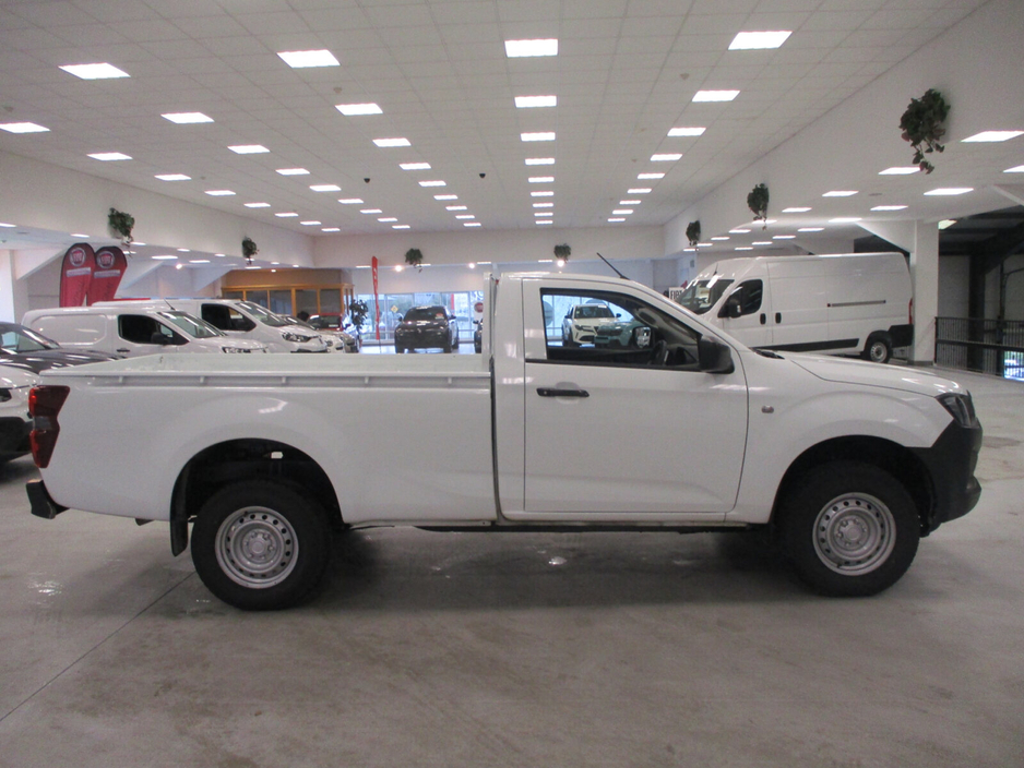 2026 Isuzu D-MAX  €36,199