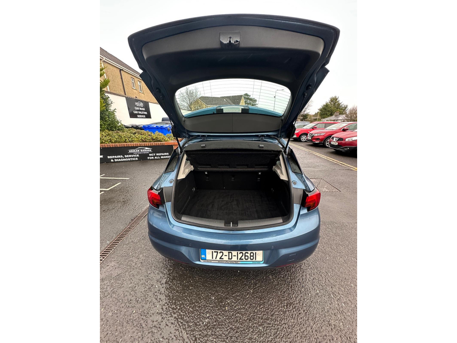 2016 Opel Astra 1.6 L2 H2 2DR €9,950
