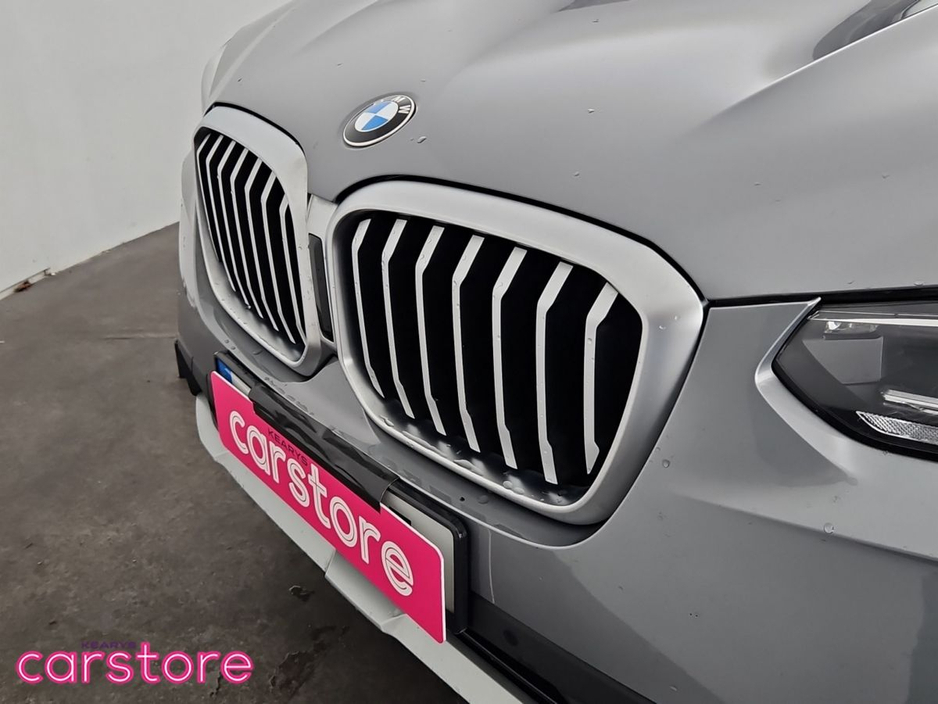 2024 BMW X3 - image 17