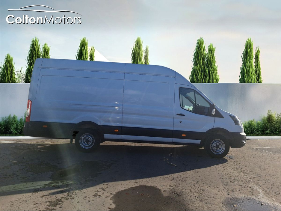 2021 Ford Transit - image 3