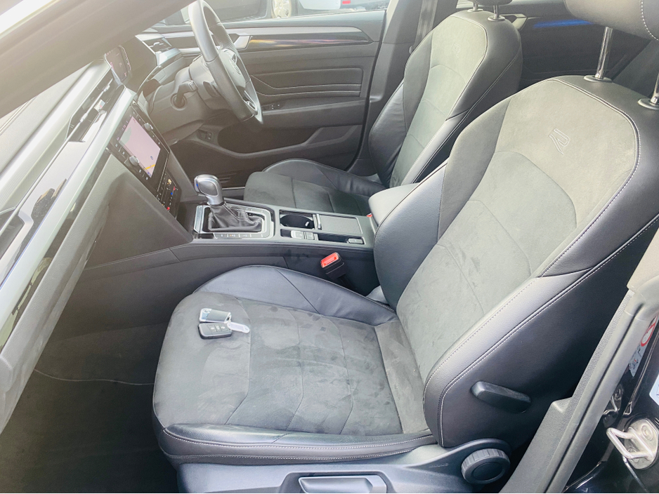 2023 Volkswagen Arteon - image 10