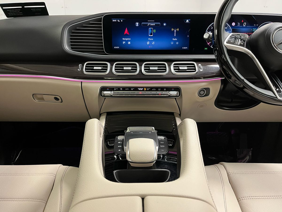 2024 Mercedes-Benz GLE Class 350de AMG 4Matic - 20 Inch Alloys - Reversing Camera - Panoramic Sunroof - Side Steps - Ambient Lighting - Sat Nav - Electric Heated Seats - Apple CarPlay/Android Auto - €98,950 or €99,900 with Supaga €98,950