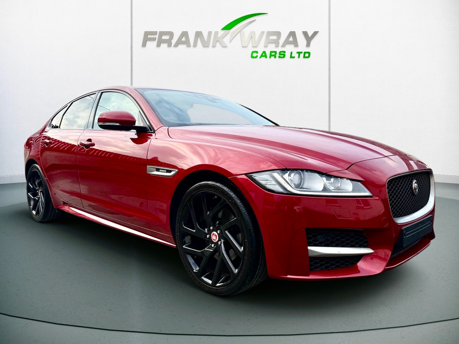 2018 Jaguar XF - image 6