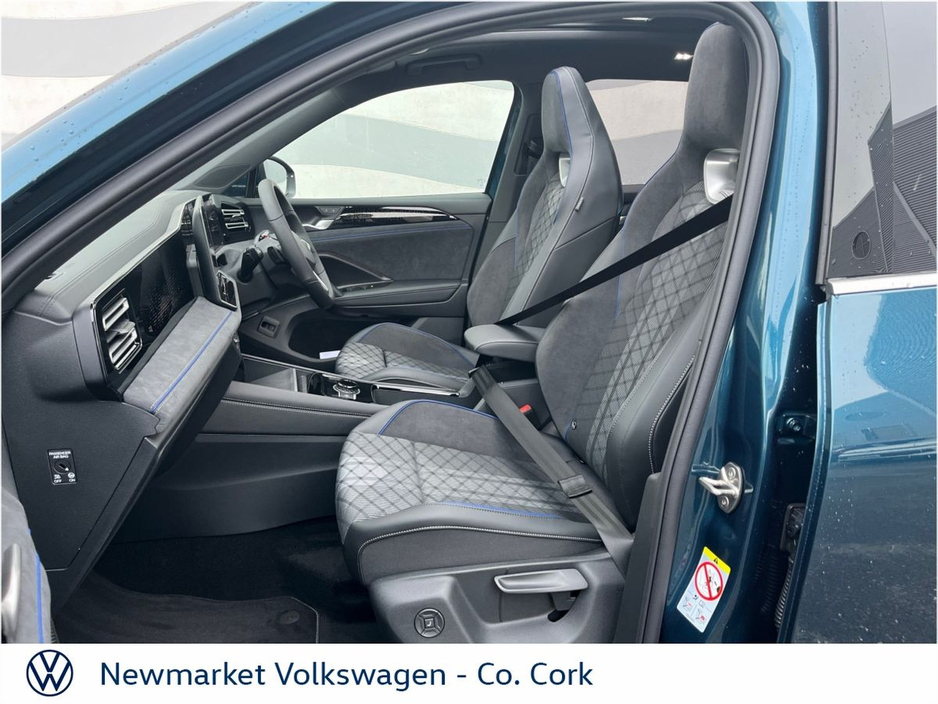 2026 Volkswagen Tiguan - image 32