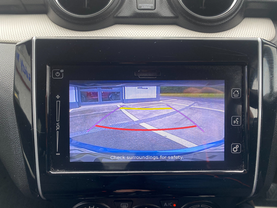 2022 Suzuki Swift - image 16