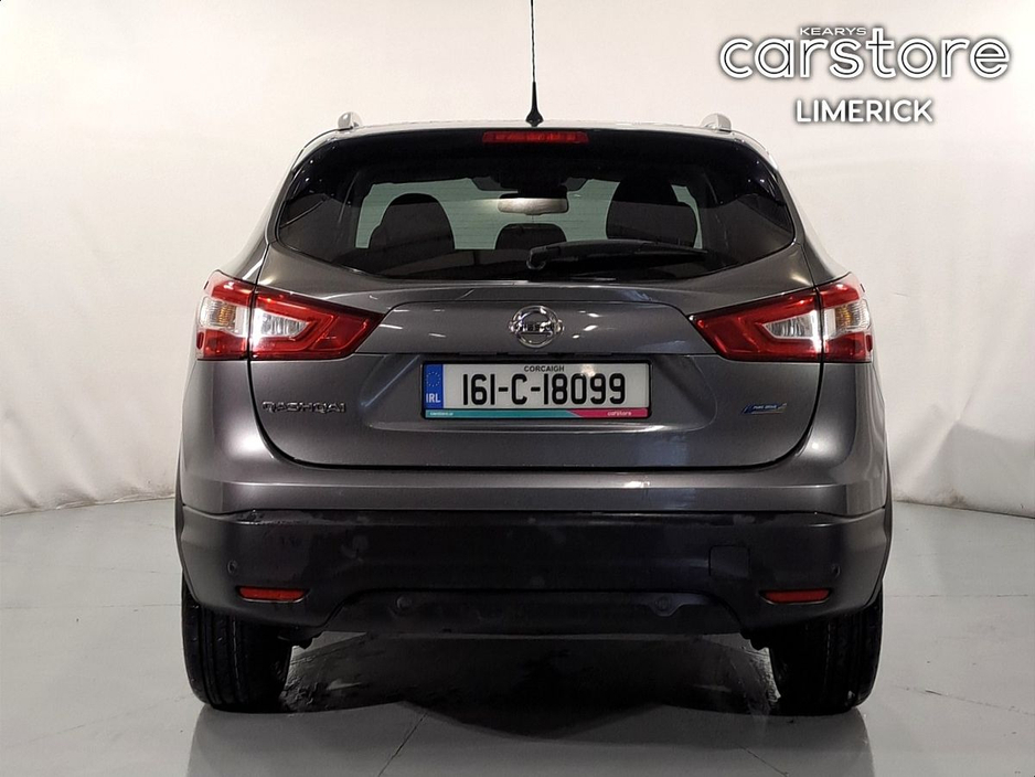 2016 Nissan Qashqai 1.5D N-Connecta €14,680