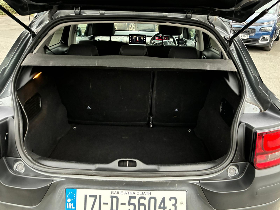 2017 Citroen C4 Cactus 1.2 PURETECH 820 FL FLAIR ETG S/ €10,950