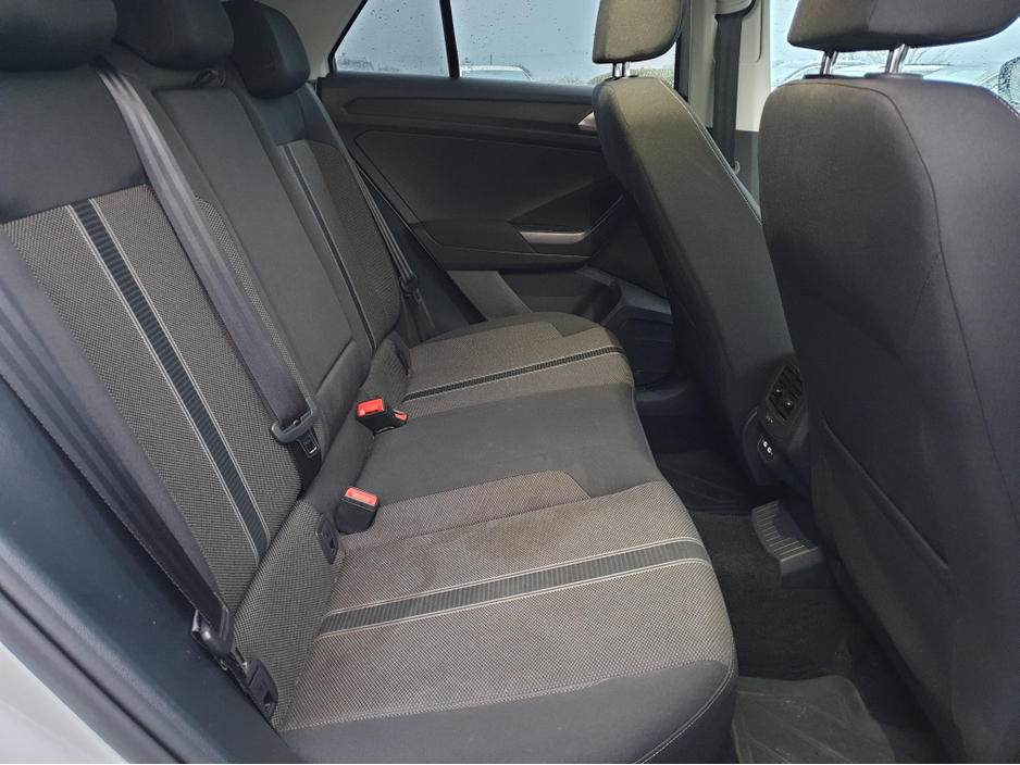 2021 Volkswagen T-Roc 2.0TDI DESIGN AUTO €26,950