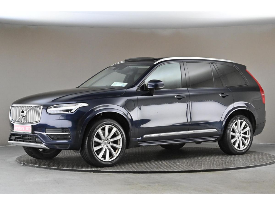 2017 Volvo XC90 - image 4