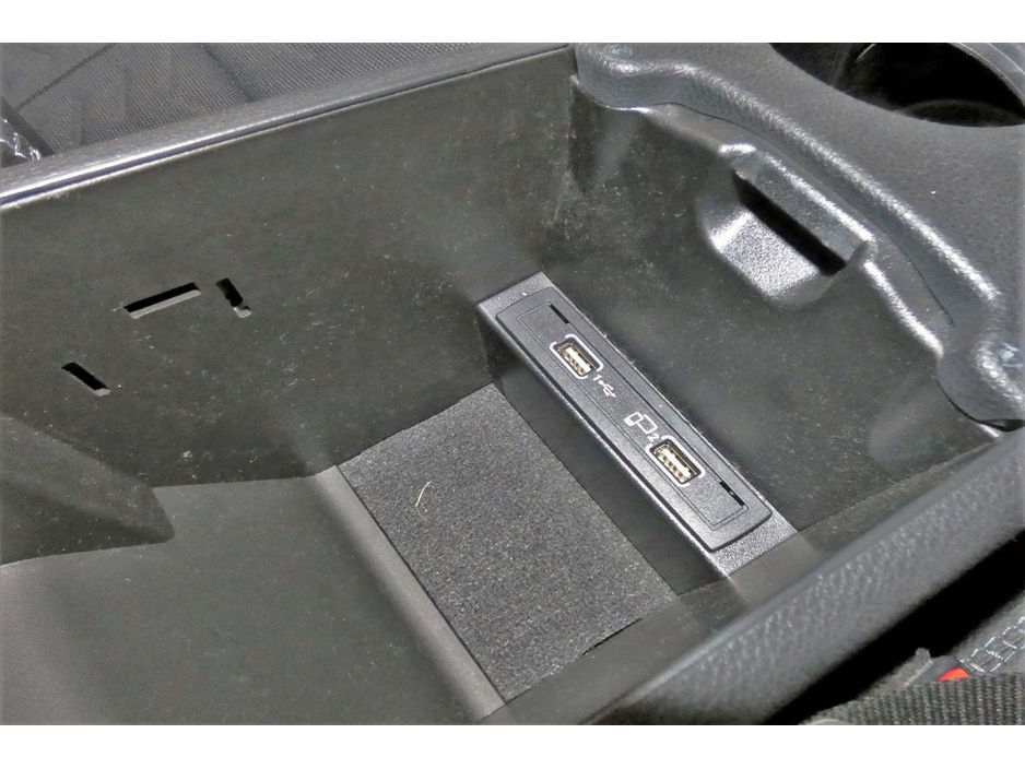 2017 Mercedes-Benz GLA Class GLA 180 *HALF LEATHER*REVERSE CAM*PARK SENSORS* €20,490