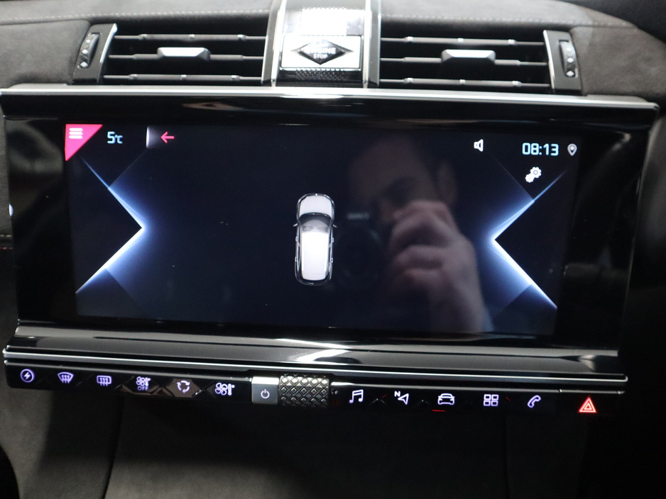 2022 DS Automobiles DS 7 *57* C-BACK PRFRMNC LN PHE E-TENSE PERFORMANCE LINE €24,900