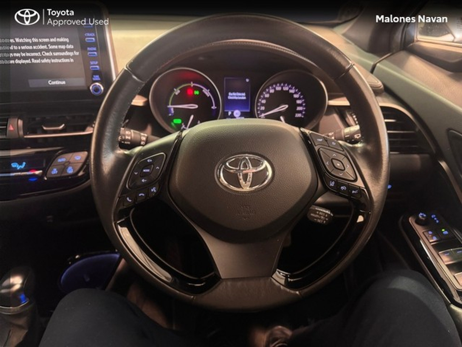 2020 Toyota C-HR - image 9