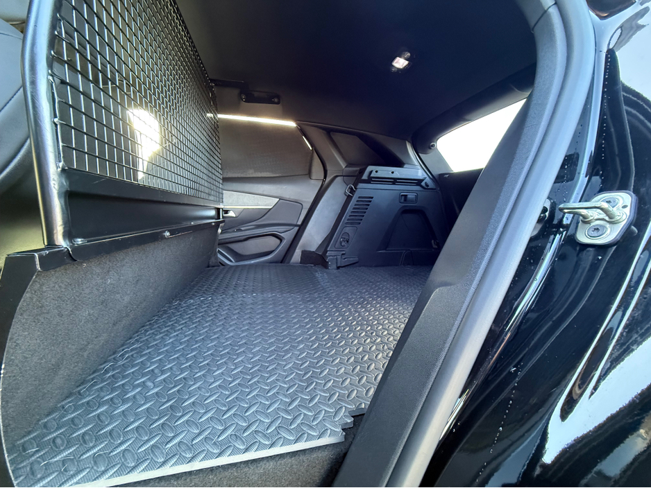 2024 Peugeot 3008 - image 6