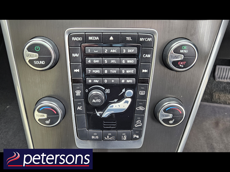 2013 Volvo XC60 - image 28