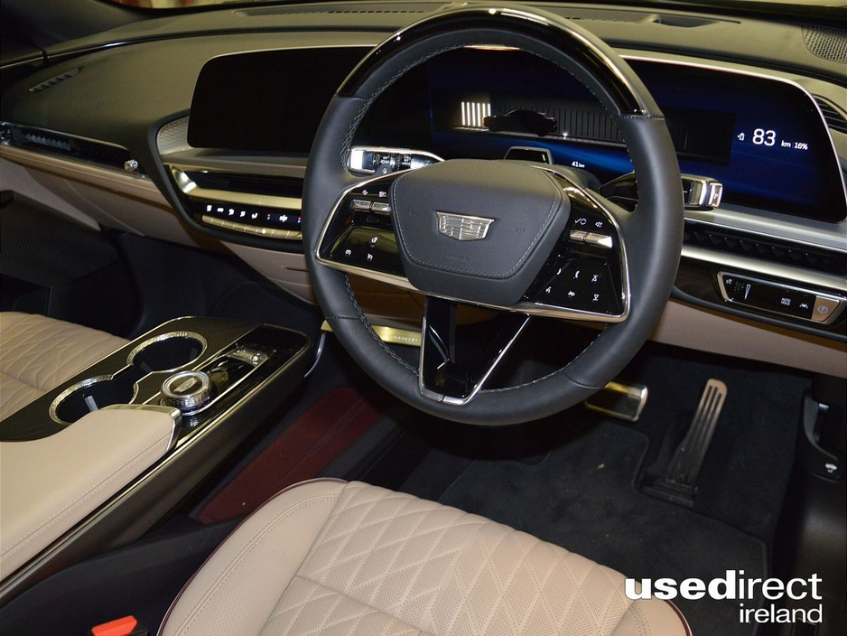 2026 Cadillac Lyriq - image 8