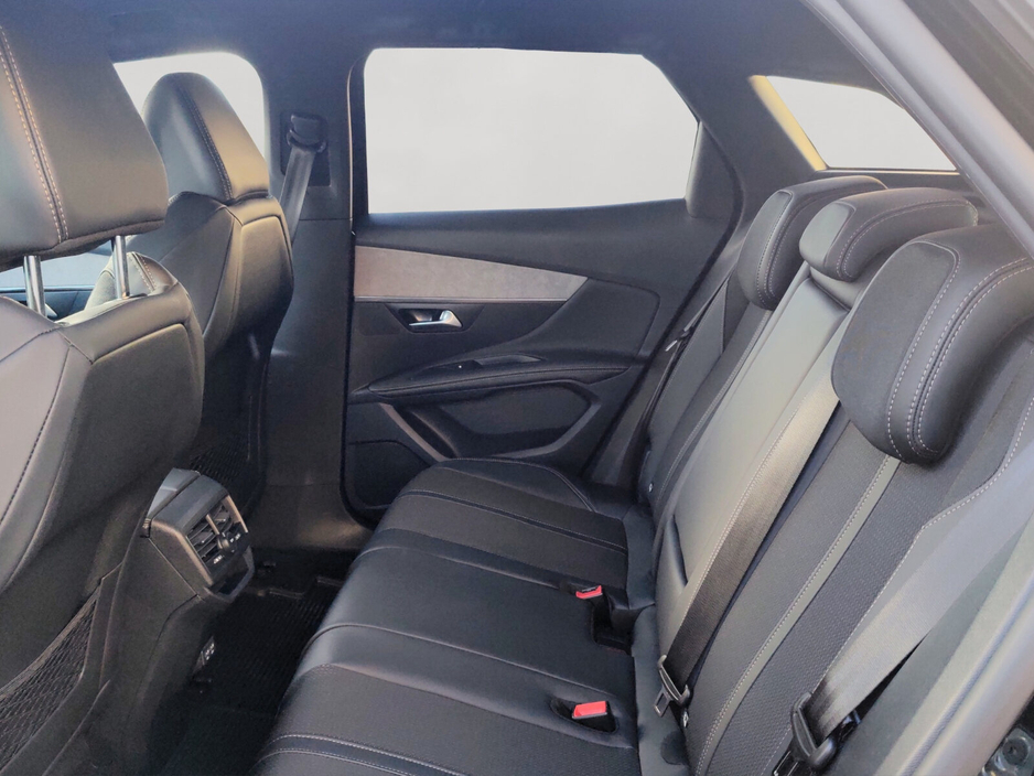 2024 Peugeot 3008 - image 15