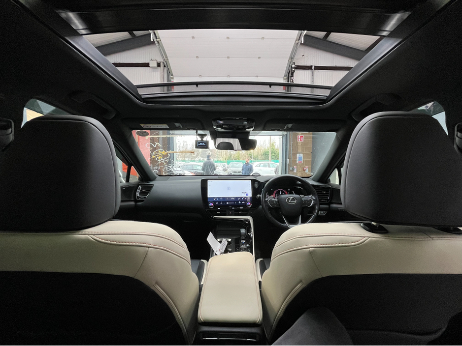 2023 Lexus NX 350h - image 20