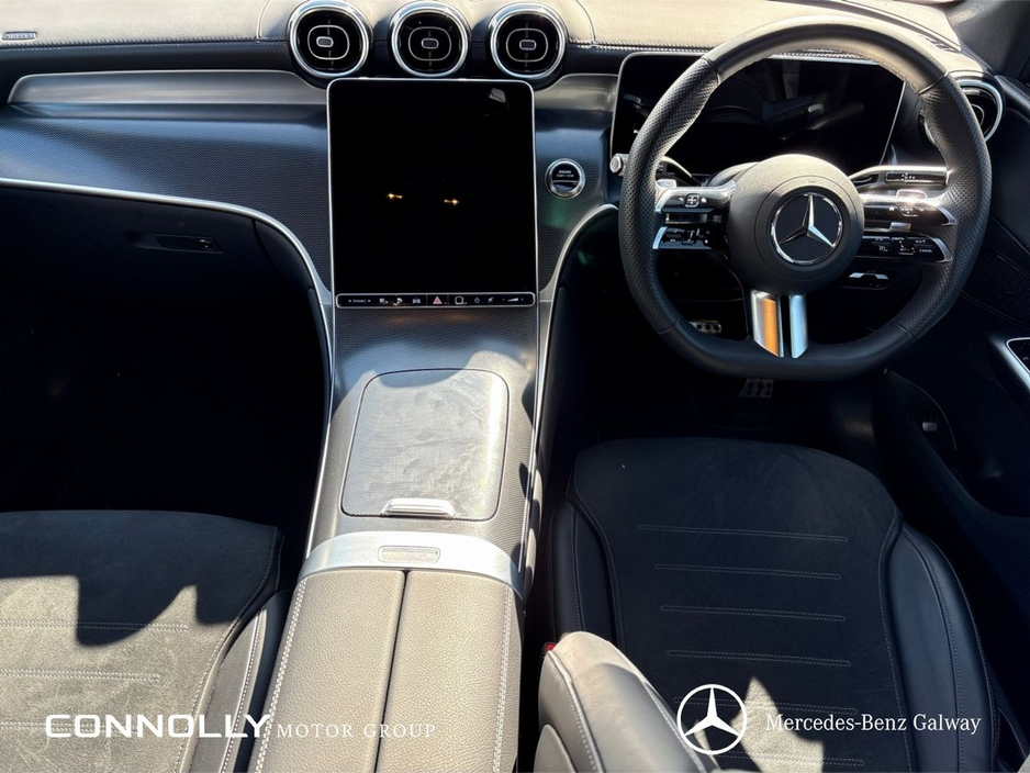 2025 Mercedes-Benz GLC Class - image 4