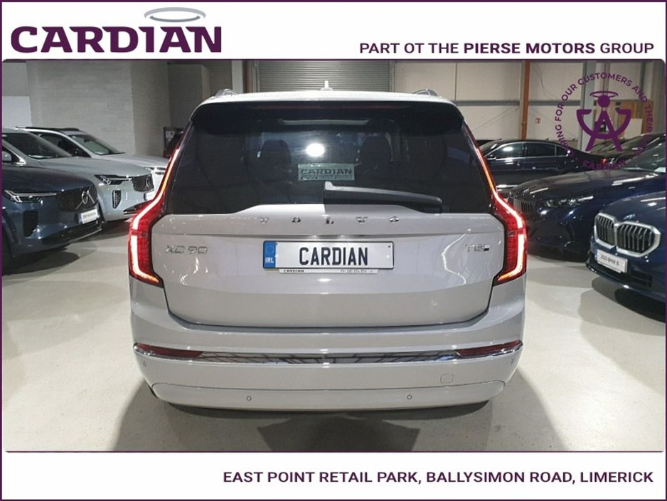 2025 Volvo XC90 - image 6