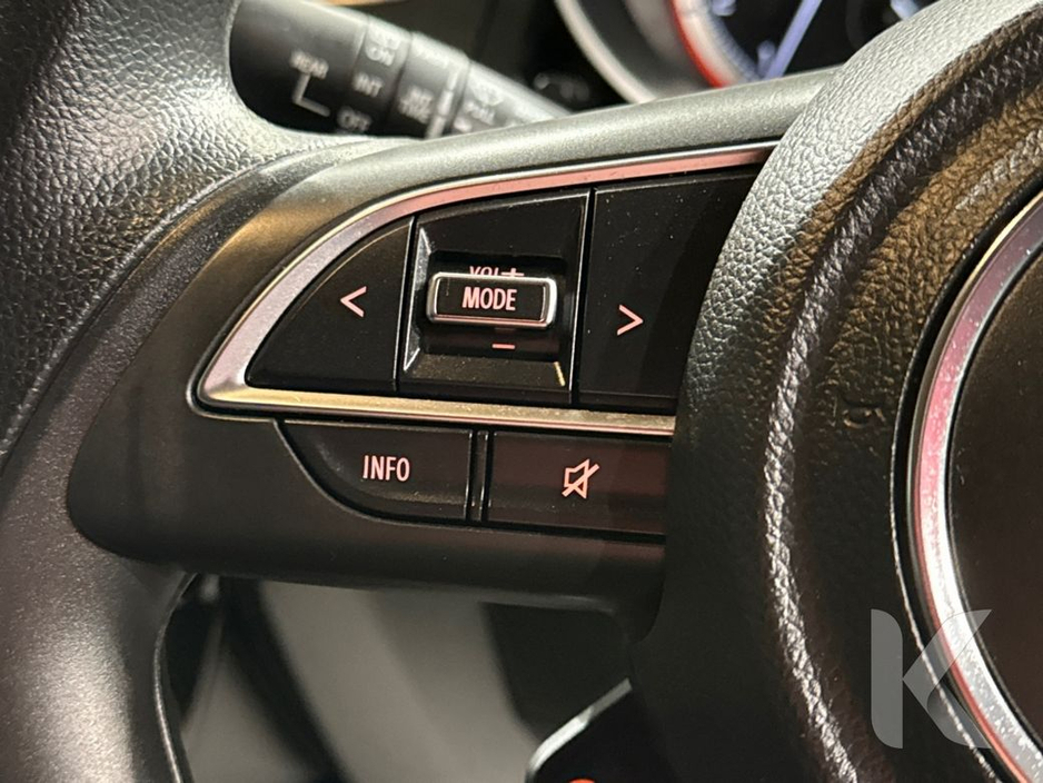 2021 Suzuki Swift - image 20