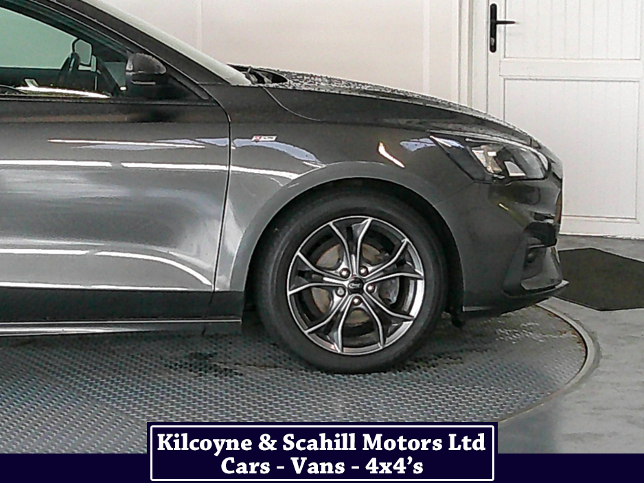 2021 Ford Focus ST-LINE TDCI