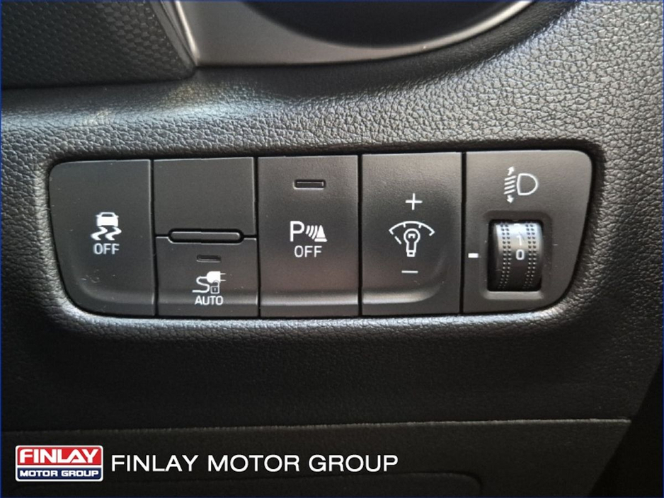 2023 Hyundai Kona - image 16