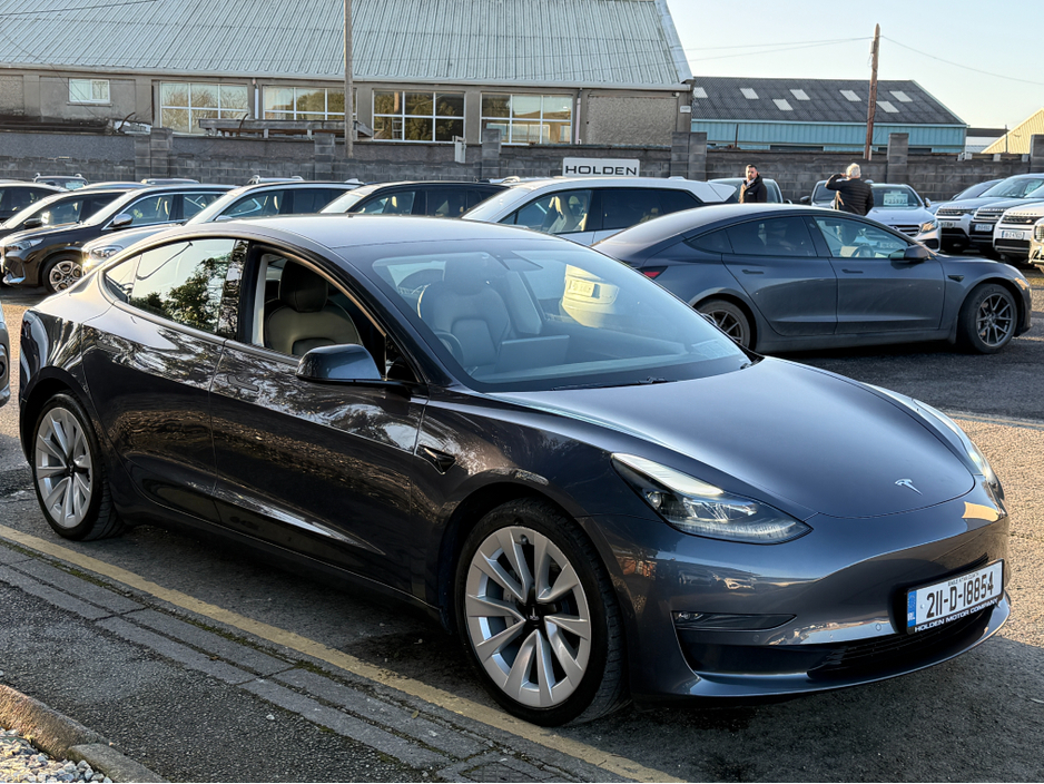 2021 Tesla Model 3 LONG RANGE..AWD..DUAL MOTOR