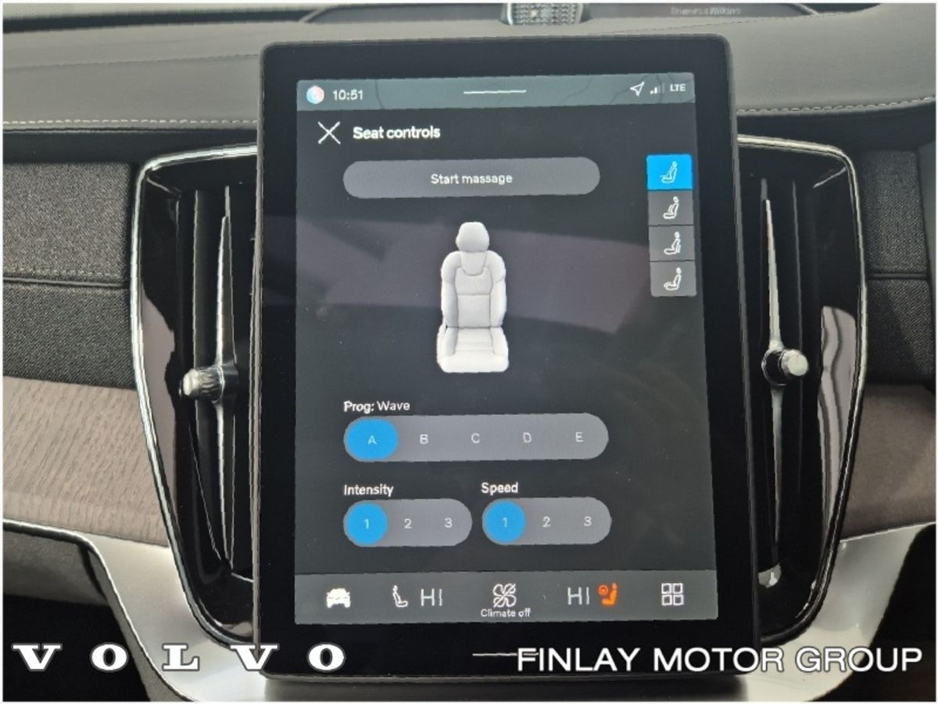 2026 Volvo XC90 - image 24