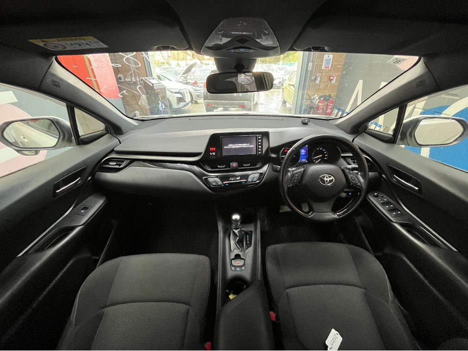 2019 Toyota C-HR €19950 2019 TOYOTA C-HR S LED PACKAGE 1.8 AUTOMATIC / CRUISE CONTROL AND MORE €19,950