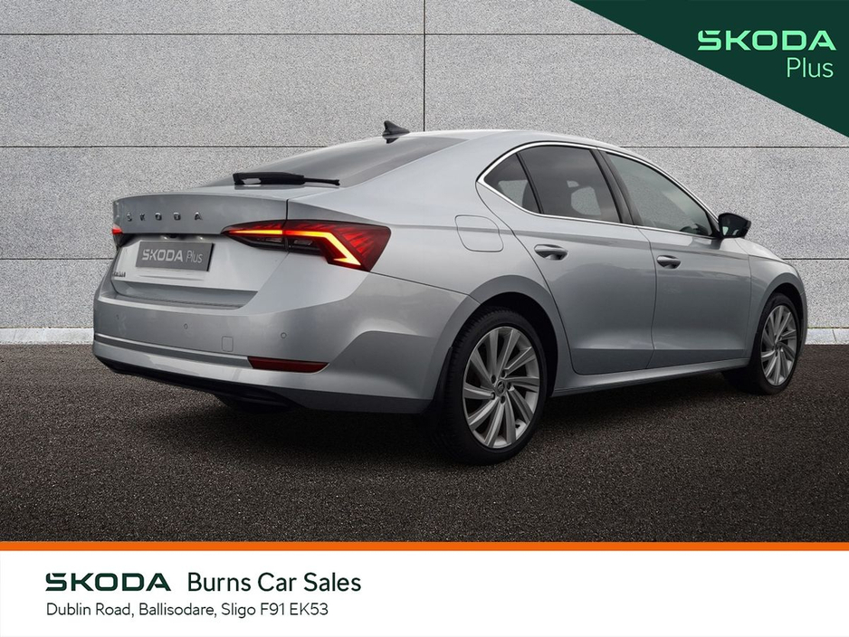 2024 Skoda Octavia - image 3