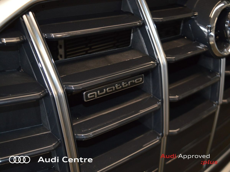 2023 Audi Q5 50 TFSI-e 299HP S tronic quattro SE €53,499