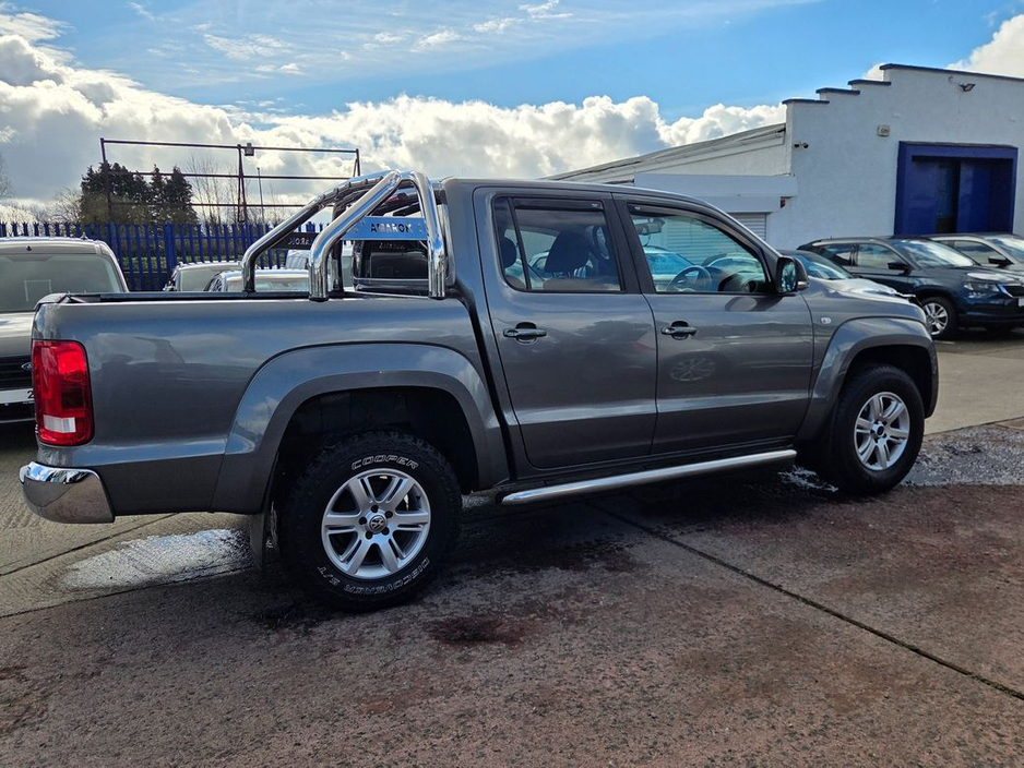 2016 Volkswagen Amarok - image 6