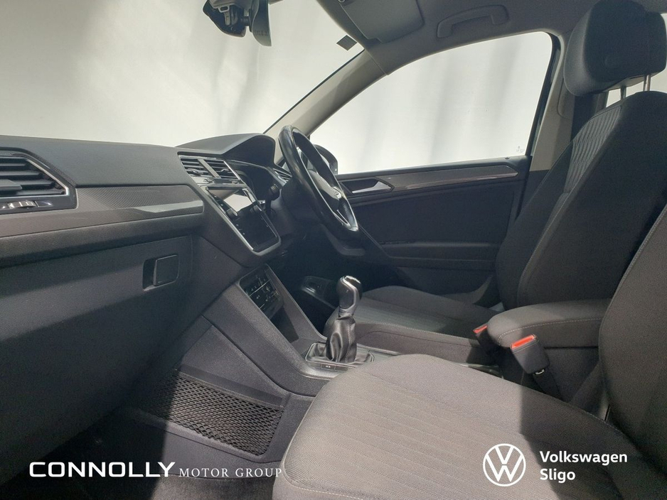 2023 Volkswagen Tiguan Allspace LIFE 2.0TDI 122HP €35,945