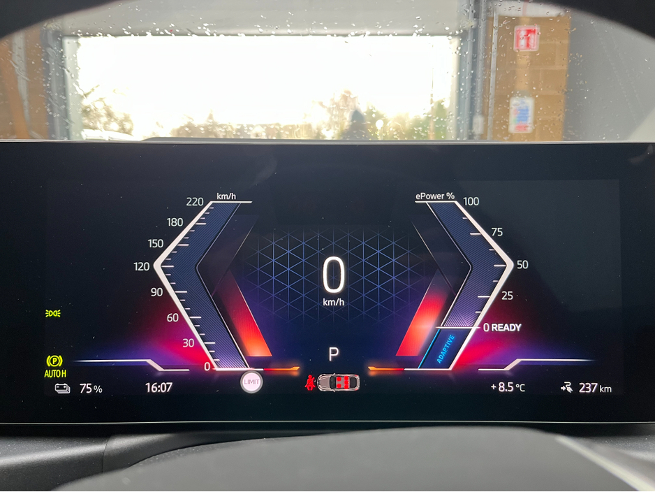 2022 BMW i4 €34950 2022 BMW I4 EDRIVE 40  / CRUISE CONTROL / 360° CAMERA / ELECTRIC MEMORY & HEATED SEATS / AMBIENT LIGHTS / APPLE CARPLAY €34,950