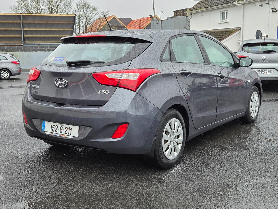 2015 Hyundai i30 - image 6