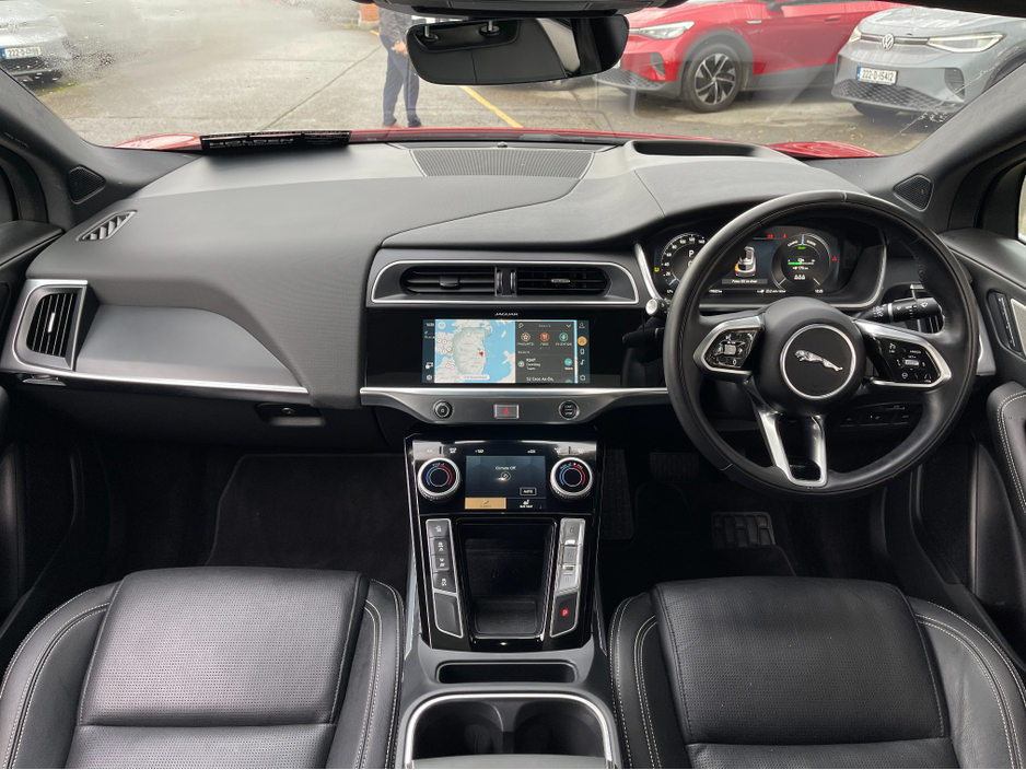 2023 Jaguar I-Pace - image 25