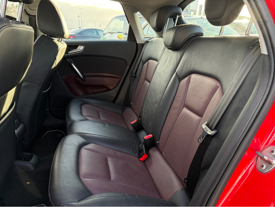 2013 Audi A1 - image 9