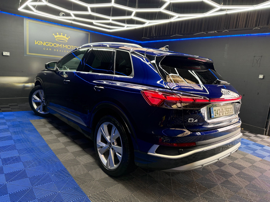 2024 Audi e-tron - image 9