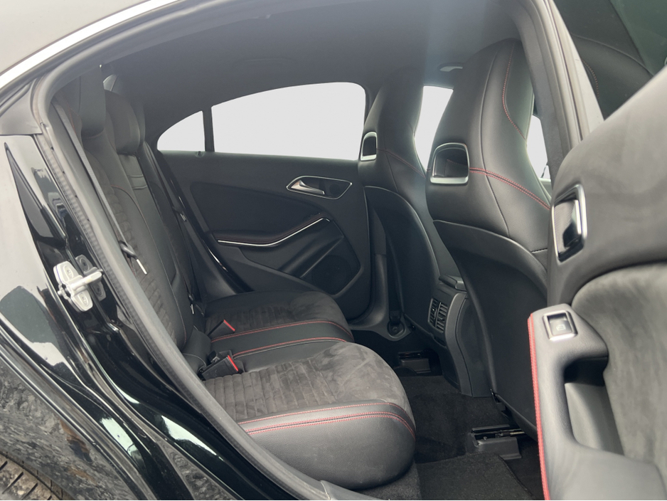 2016 Mercedes-Benz CLA Class 2016 Mercedes CLA AMG Sport 1.6 Automatic €19,750