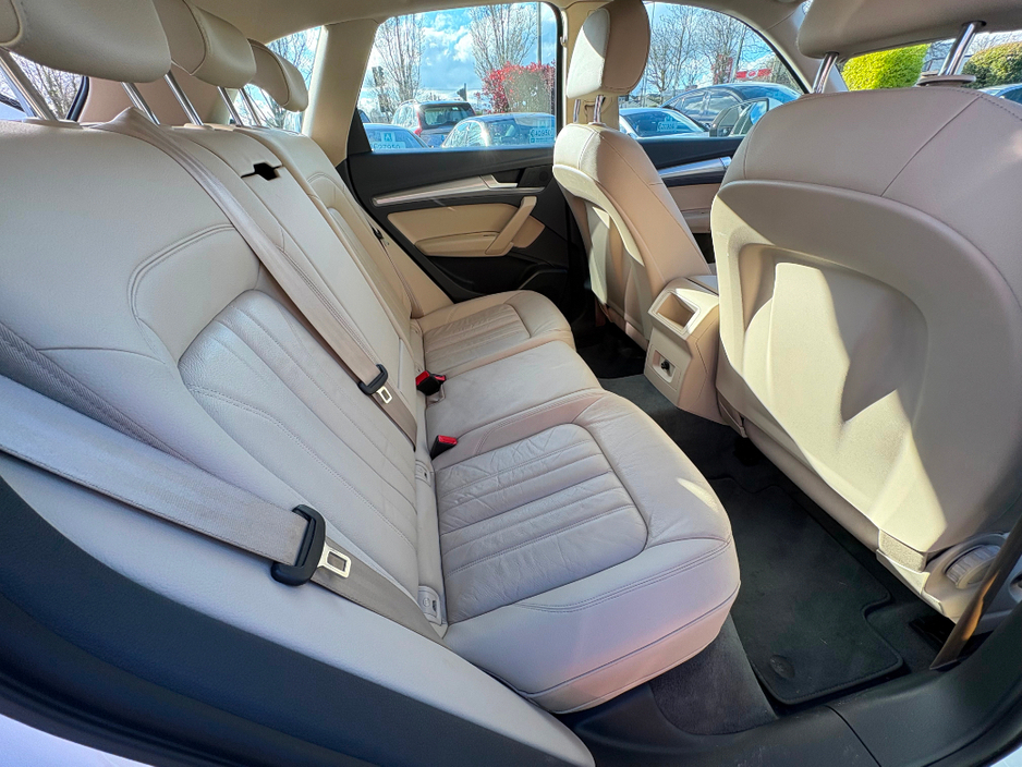 2018 Audi Q5 - image 15