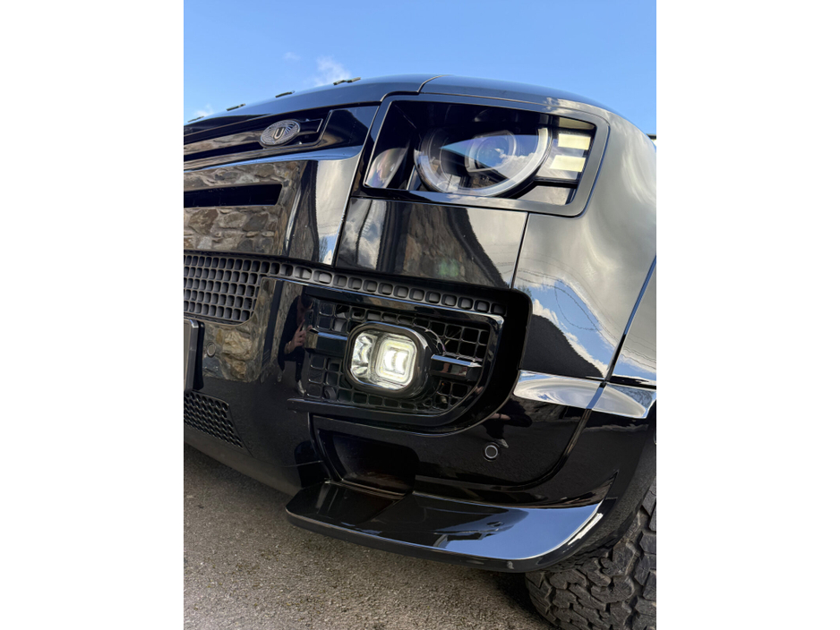 2026 Land Rover Defender - image 21