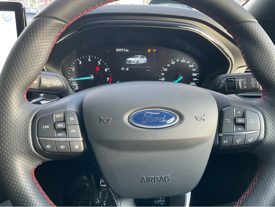 2024 Ford Focus 1.0L ECO ST-LINE 125PS M €26,500