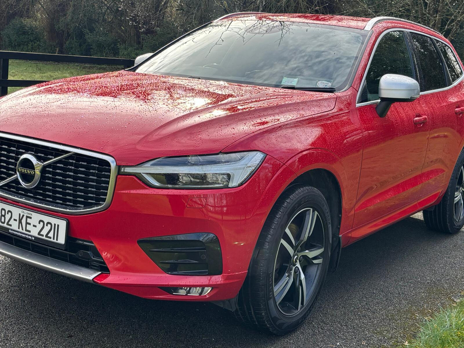 2018 Volvo XC60 - image 14
